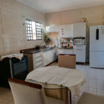 Casa térrea e espaçosa no centro da cidade por apenas R$370.000,00!!! Vamos agendar uma visita?