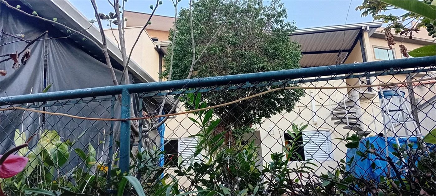 Casa à venda 350m2 com 4 quartos, sendo 2 suítes, em Vila Sônia