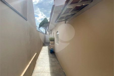 Casa térrea para venda, na Vila Marcelino.