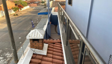Sobrado à venda com 4 suítes em Parque Industrial, São Carlos, SP