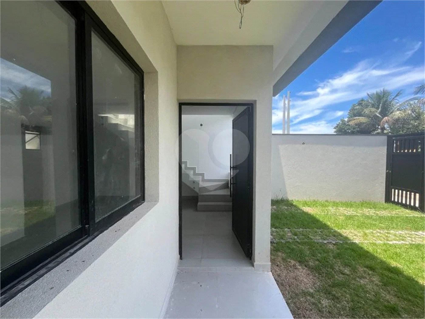 Casa à venda com 2 suítes em Boraceia, Bertioga, SP