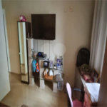 Sobrado à Venda na Aclimação - 150 m² - 2 Salas, 3 Dorms, 2 Vagas.