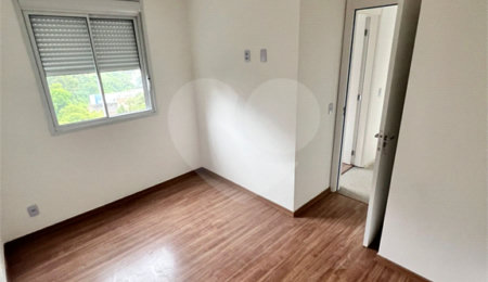 Apartamento à venda com 2 quartos em Cidade Líder, São Paulo, SP