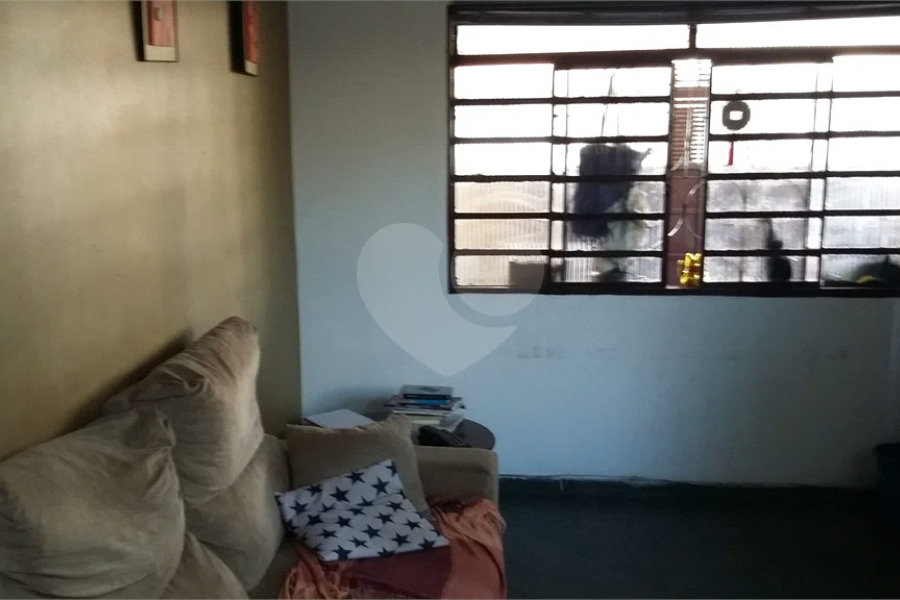 ótimo sobrado com quintal amplo