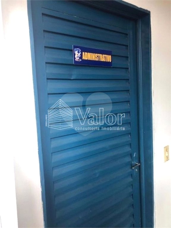 Casa comercial 891,00 m²