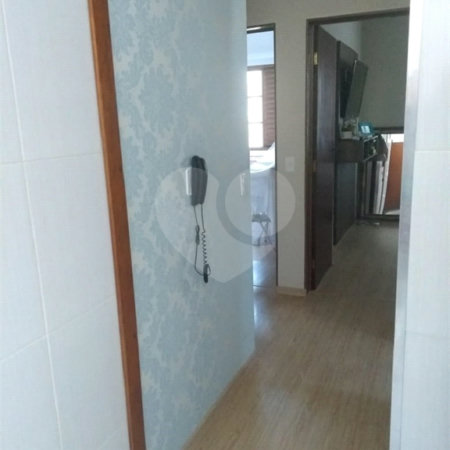 Apartamento com 2 dormitórios