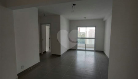 Apartamento à venda com 2 suítes em Jardim Ampliação, São Paulo, SP