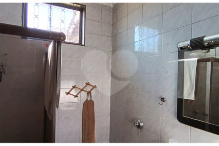 Casa à venda com 3 quartos, sendo 1 suíte, em Vila Boa Vista, São Carlos - SP