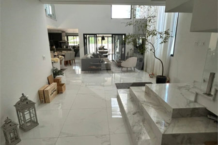 Casa a venda no Condomínio Reserva de Santa Isabel - Louveira SP.