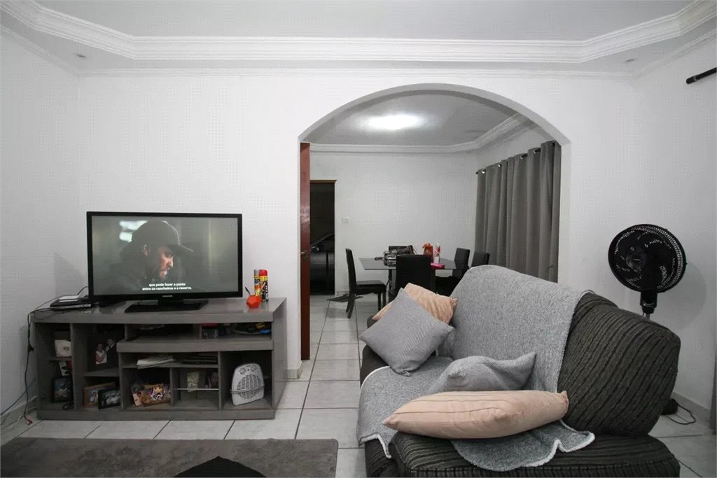 Casa Térrea à venda com 3 quartos em Vila Sônia, São Paulo, SP
