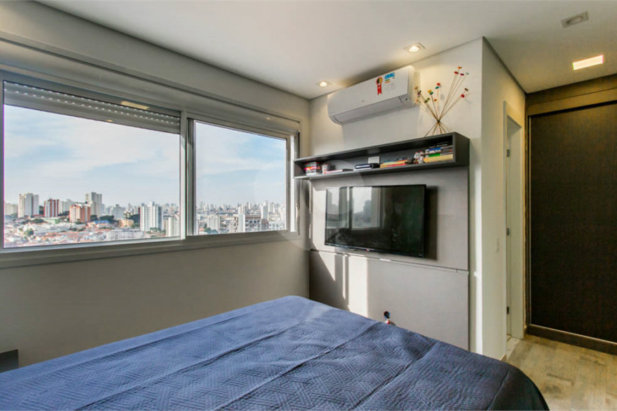 Apartamento à venda na Vila Mariana de 100m² com 3 dormitórios, 2 suítes, 2 vagas e lazer
