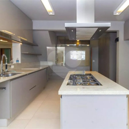Cobertura no Ipiranga à venda com 340m², 4 quartos e 4 vagas Estuda Permuta
