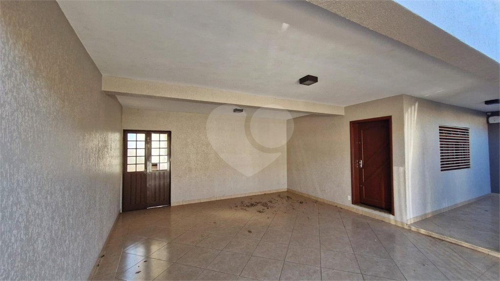 Casa/Sobrado a venda no Timburis em São Carlos
