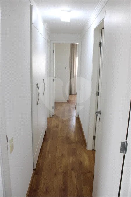 Apartamento de 3 Suítes com Vista Definitiva e Sol da Manhã no Condomínio Club House - Parque do Prado