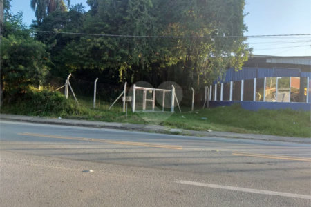Área de terra de 156 mil m2 à venda em São Roque, zona mista (residencial/industrial)