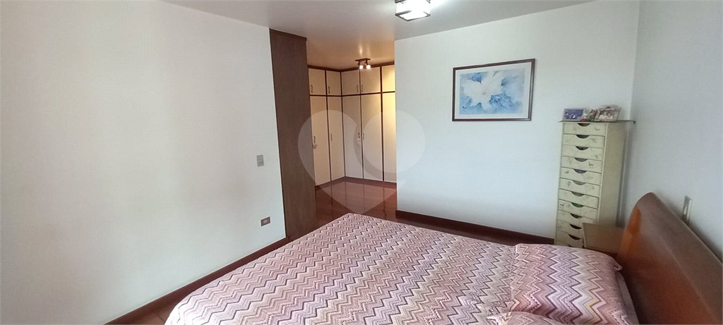 Apartamento à Venda em Mirandópolis com 4 Dormitórios, 2 Suítes e 4 Vagas
