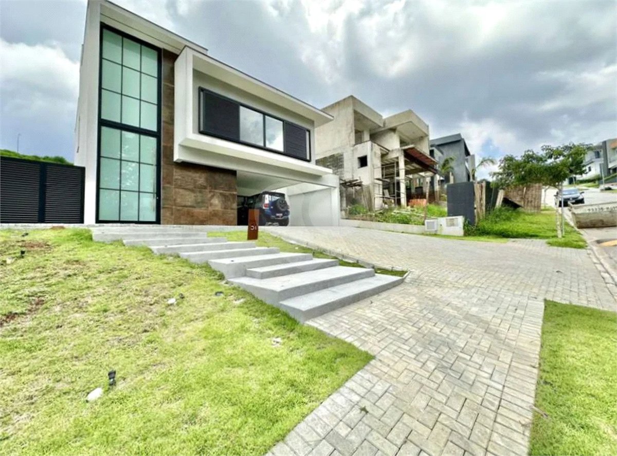 Casa em Cond. Vintage - Zero Km, 3 suítes, piscina, gourmet!