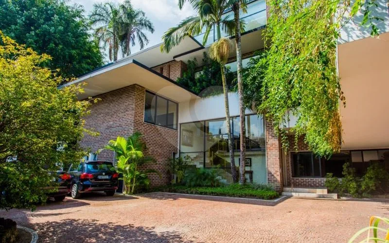 MANSÃO NOBRE NA CIDADE JARDIM
