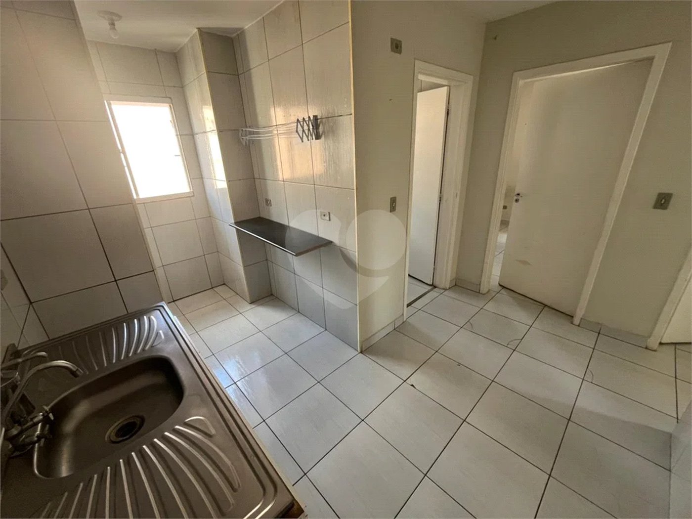 Apartamento de 2 dormitórios no Jardim Novo Ângulo, em Hortolândia!