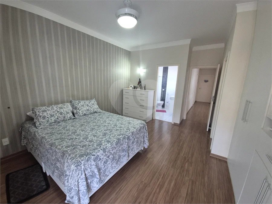 Belíssima Residência de 267 m² com Lazer Privativo no Condomínio Terras do Oriente – Valinhos