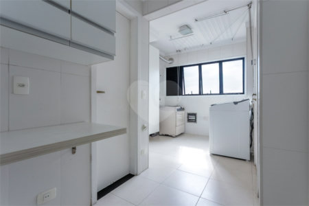 Apartamento à venda com 3 suítes em Vila Mascote, São Paulo, SP