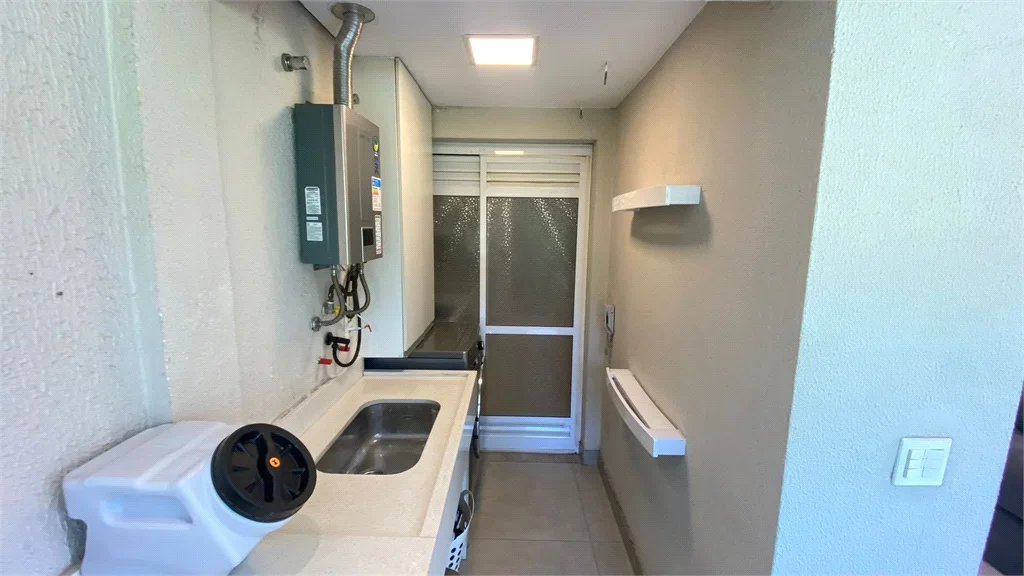 Apartamento à venda com 3 quartos, sendo 1 suíte, em Vila Andrade, São Paulo, SP