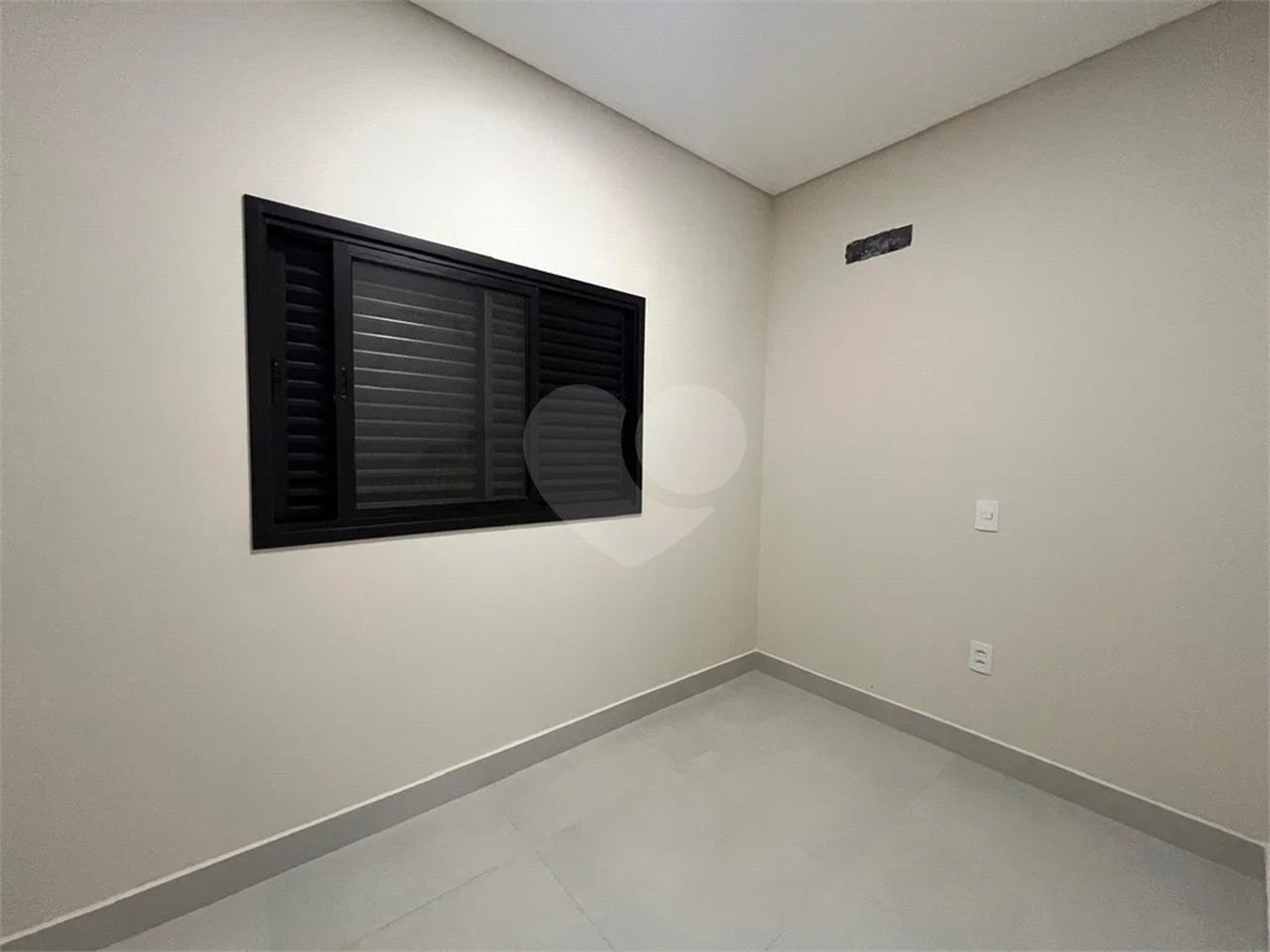 Casa à venda no Condomínio Residencial Ágape, no bairro Campestre, em Piracicaba/SP.