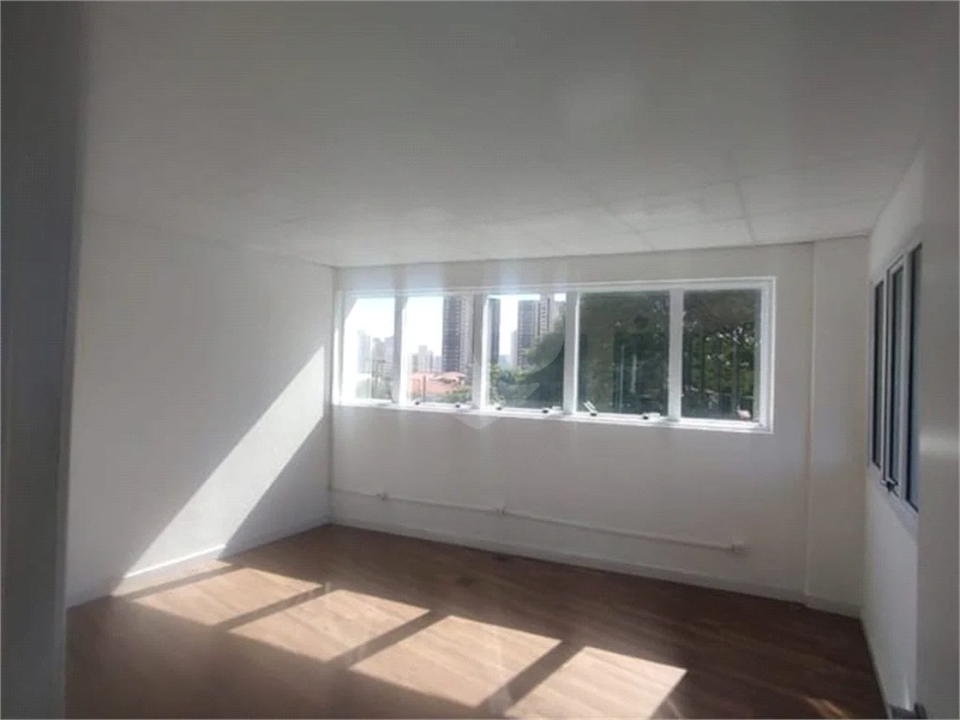 Sala para alugar, 66 m² - Saúde - São Paulo/SP