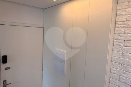 Apartamento à venda com 1 dormitório 29m 1 vaga na Consolação São Paulo