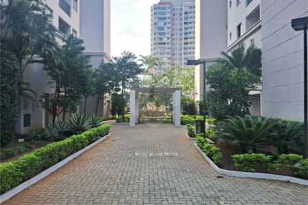 APARTAMENTO A VENDA SEMI MOBILADO A VENDA NA VILA LEOPOLDINA