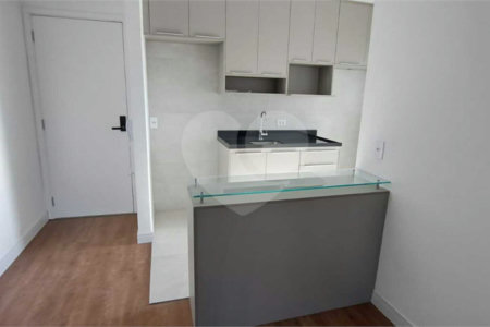 Apartamento á venda em Moema 75m² 2 Suítes 2 Vagas
