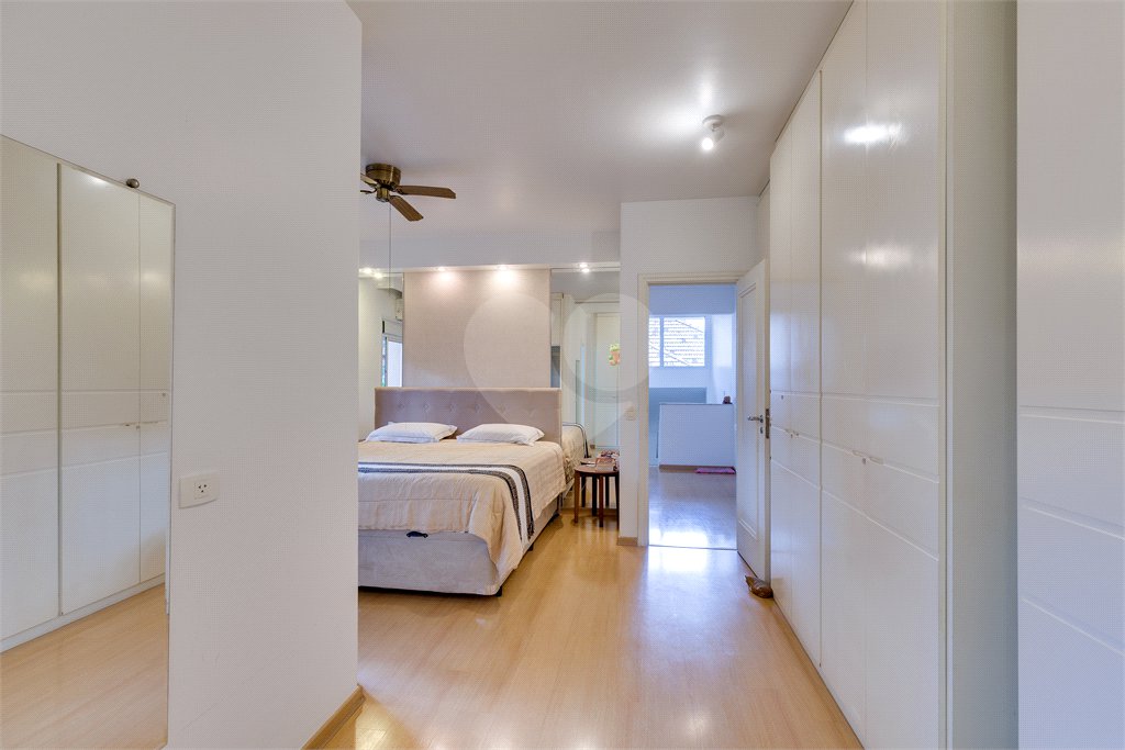 Casa à venda com 4 suítes no condomínio The Buckingham, São Paulo - SP