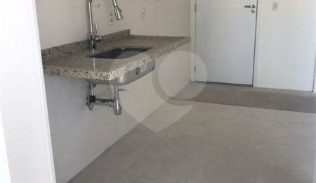 Apartamento à venda com 2 quartos, sendo 1 suíte, em Quarta Parada, São Paulo, SP