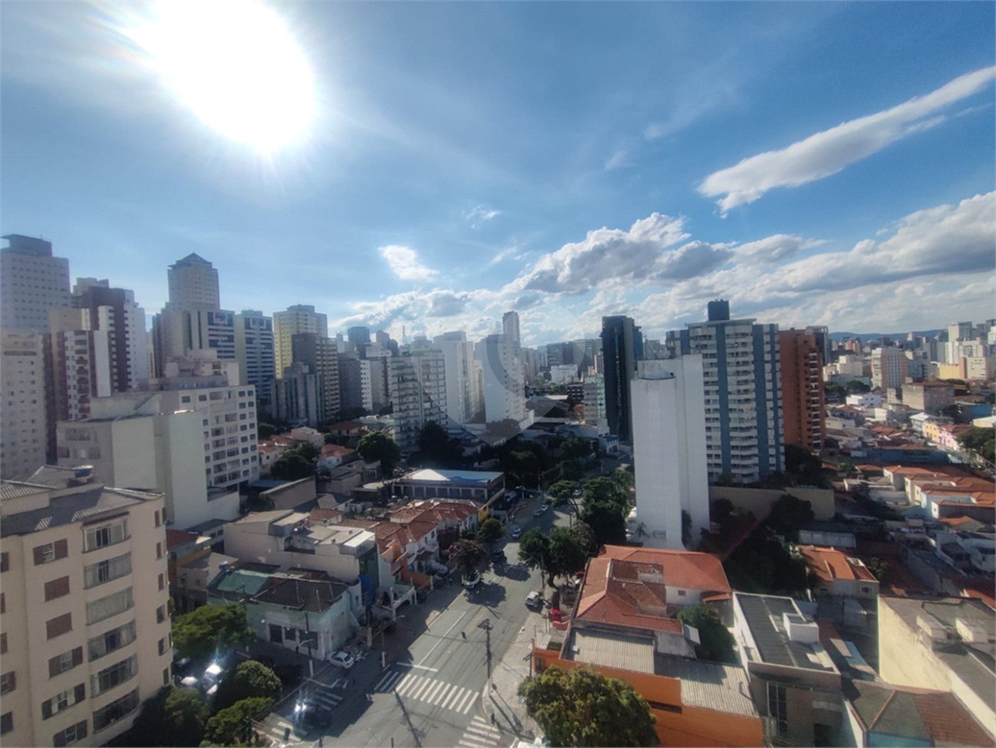 Apartamento à venda com 4 quartos, sendo 3 suítes, em Aclimação, São Paulo, SP