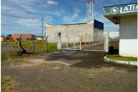 Galpão Comercial .