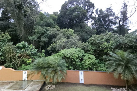 LINDA CASA PARA LOCAÇÃO COM 5 DORMITÓRIOS E PISCINA - Fernando Nobre – Cotia/SP
