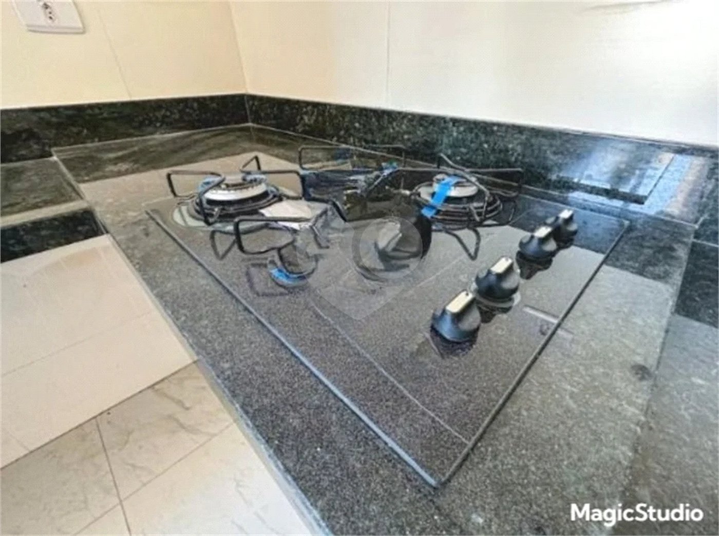 Apartamento com 51m² , 2 dormitórios , sendo 1 suíte e 1 vaga , à venda no bairro Casa Branca em Santo André.