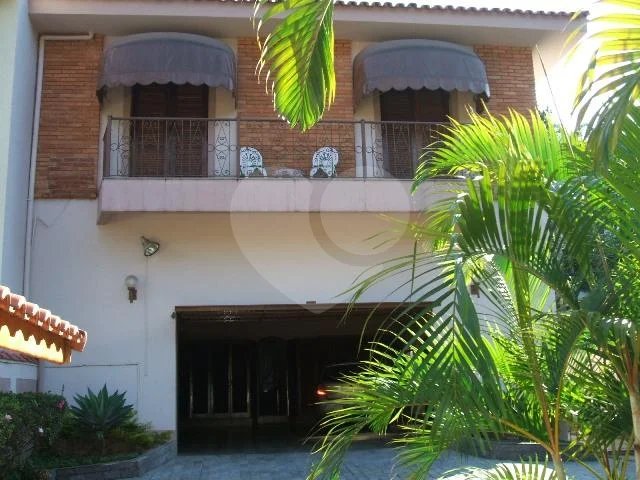 CASA TÉRREA COM 4 SUÍTES NO BAIRRO DO TREMEMBÉ