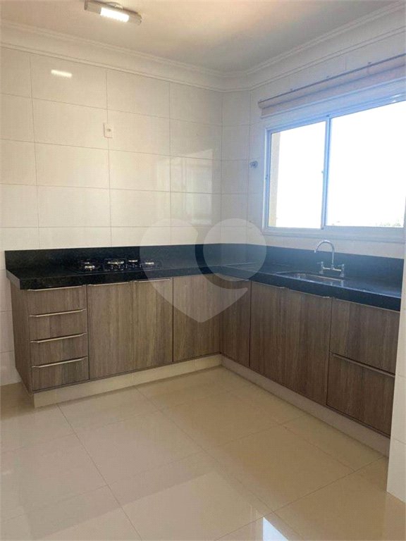 Apartamento para venda e locação no Edifício Residencial Oswaldo Ienco
