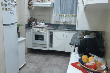 Apartamento 3 dorm, 1 suíte, 2 vagas no Belém