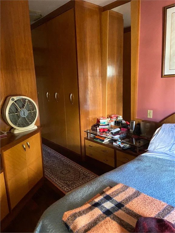 Apartamento à venda com 4 quartos, sendo 3 suítes,  em Cidade São Francisco, São Paulo, SP