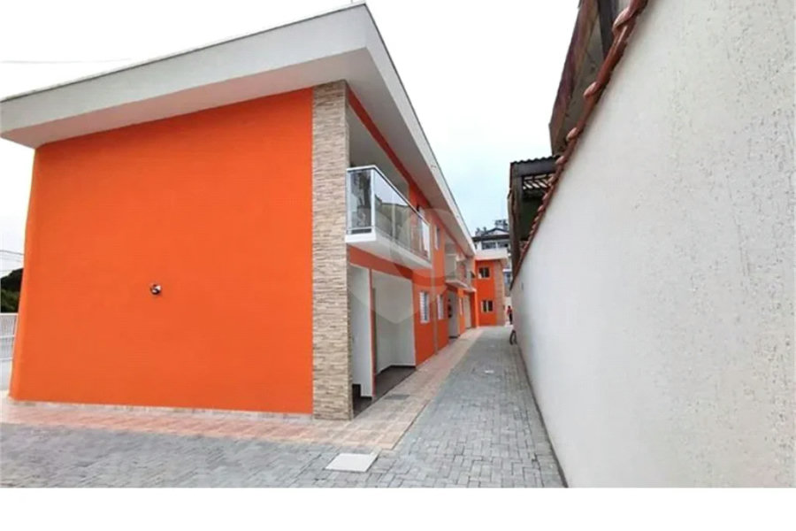 Apartamento à venda com 2 quartos em Indaiá, Bertioga, SP