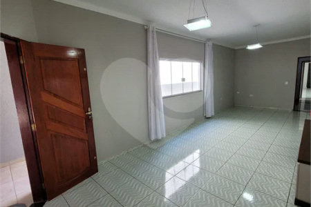 Sobrado à venda com 3 dormitórios, sendo 1 suíte – Aqui se Vive, Indaiatuba/SP