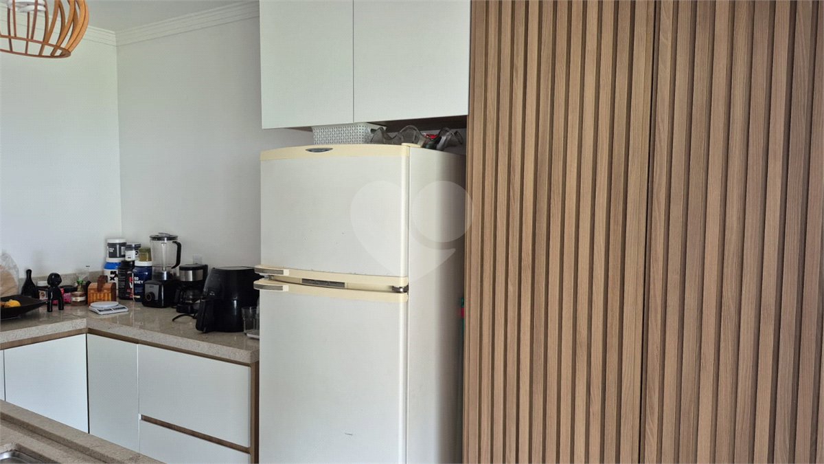 Casa Terreá com 3 suítes a Venda em Atibaia