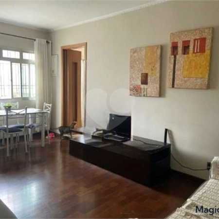 Casa com 180m², 3 dormitórios, sendo 1 suíte, 2 vagas, à venda na Vila Prudente.