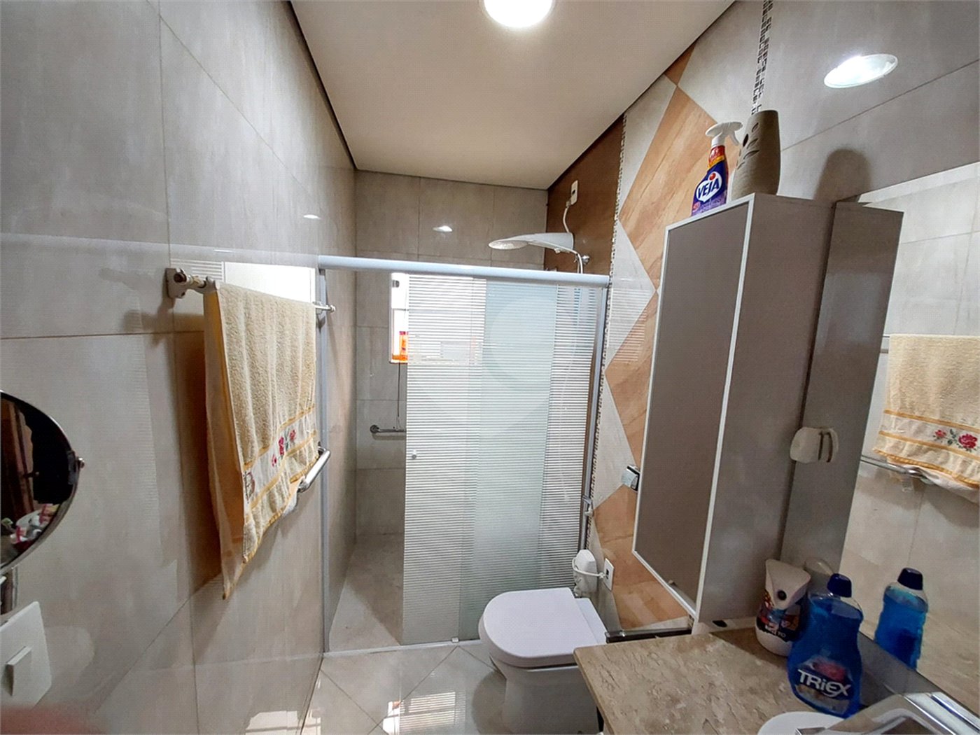 Casa residencial com ponto comercial a venda no Centro
