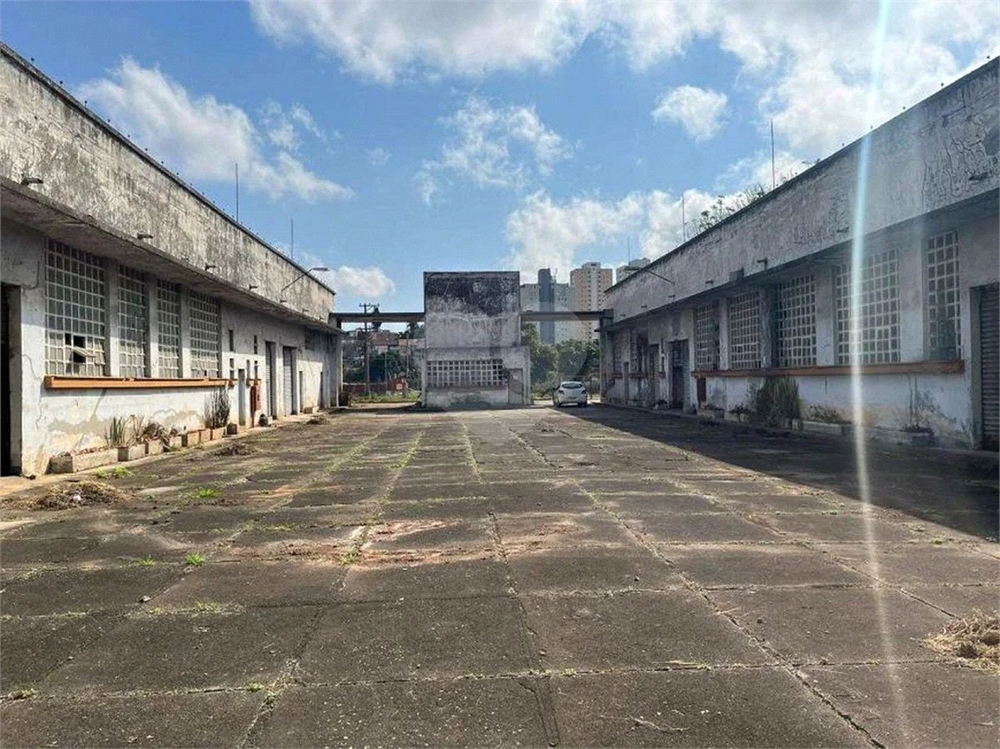 Oportunidade Única !! Terreno à venda na Anhanguera. 20 mil metros quadrados.