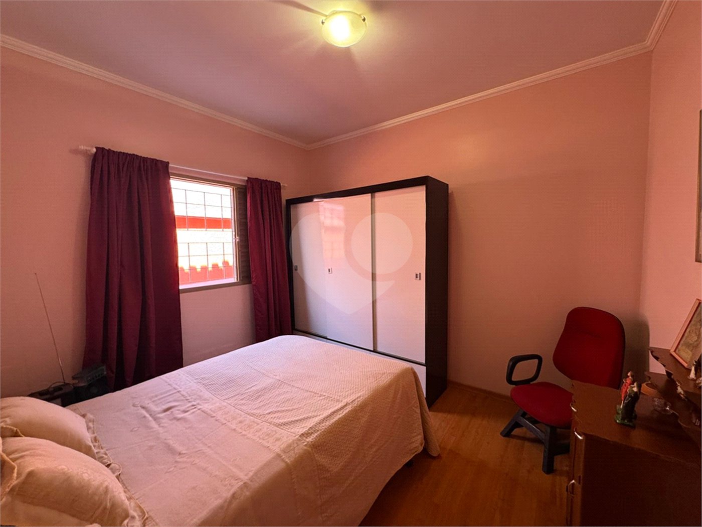 Casa com 03 Dormitórios á venda, em Jardim Alvorada, São Carlos.