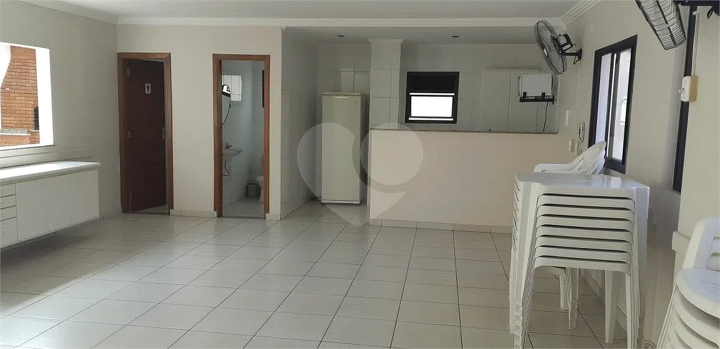 Apartamento 3 dorm, 1 suíte, 2 vagas no Belém