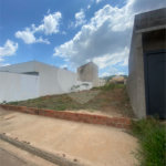Terreno com 250,00 m² de área total.